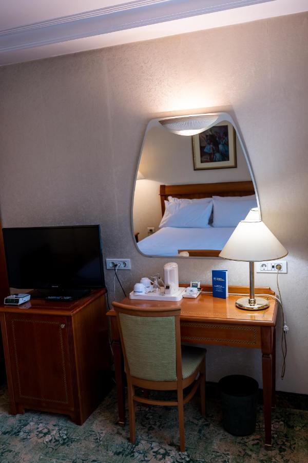 Best Western Hotel Turist Skopje Ngoại thất bức ảnh