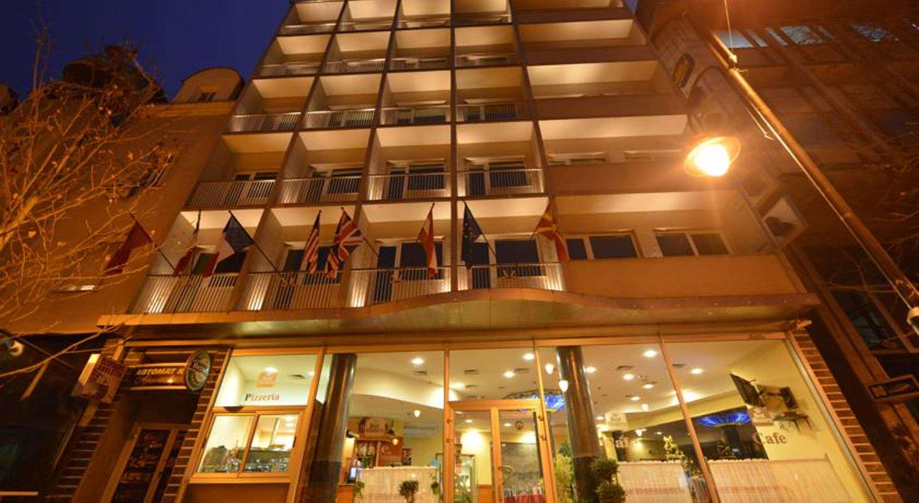 Best Western Hotel Turist Skopje Ngoại thất bức ảnh